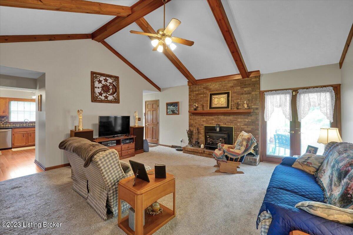 4708 Fox Chase Dr Property Photo 32