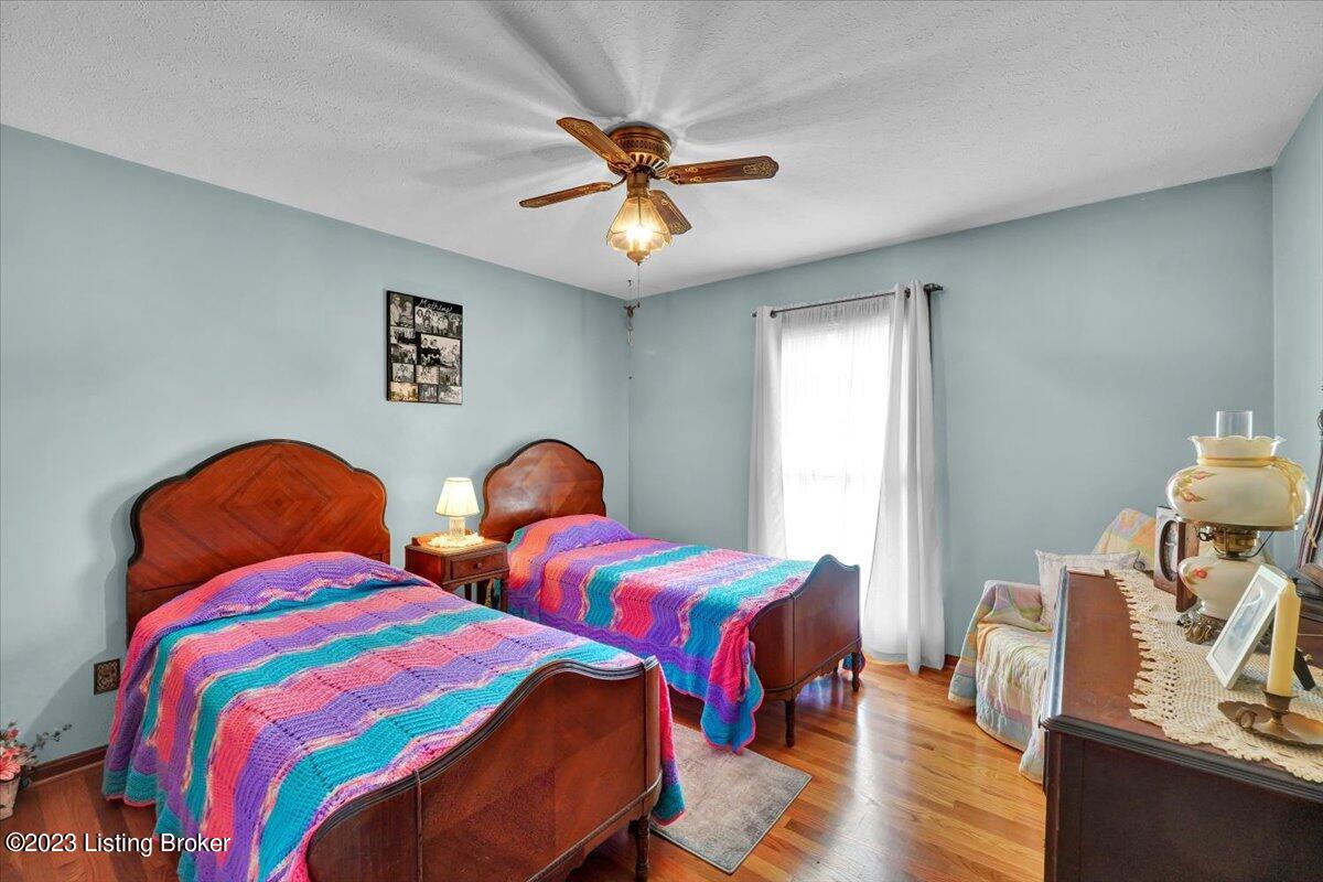 4708 Fox Chase Dr Property Photo 34