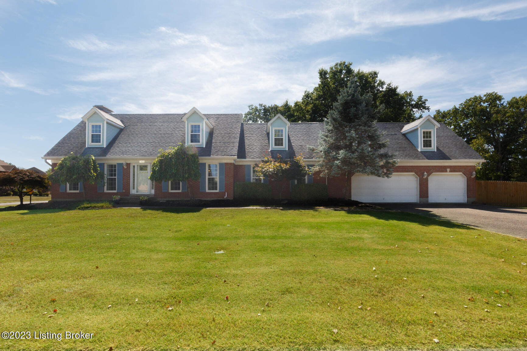 7400 Old North Church Rd Property Photo