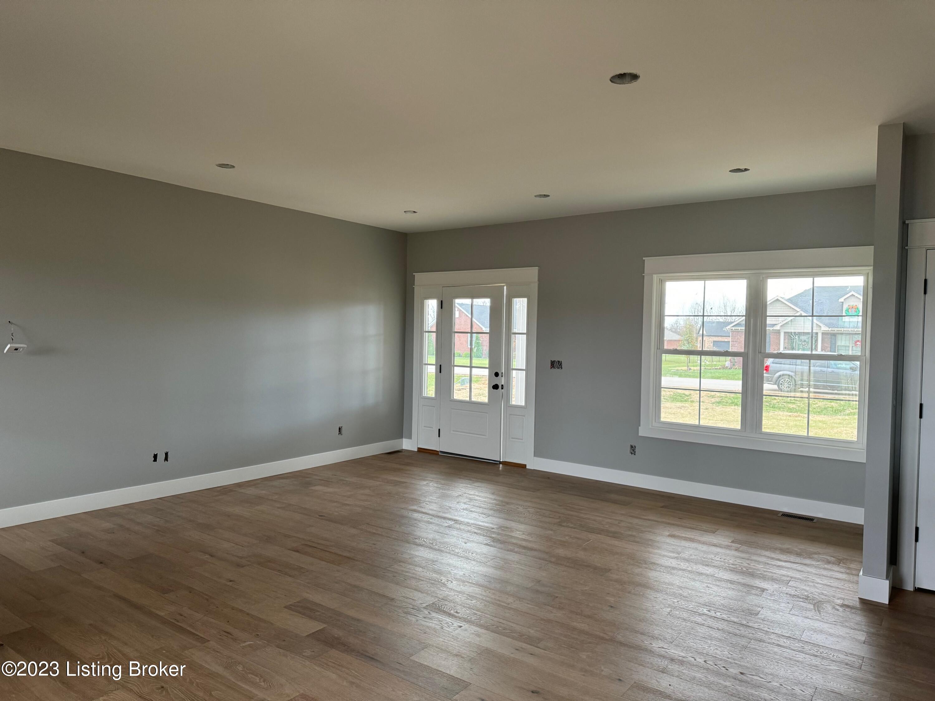 128 Millwood Way Property Photo 3