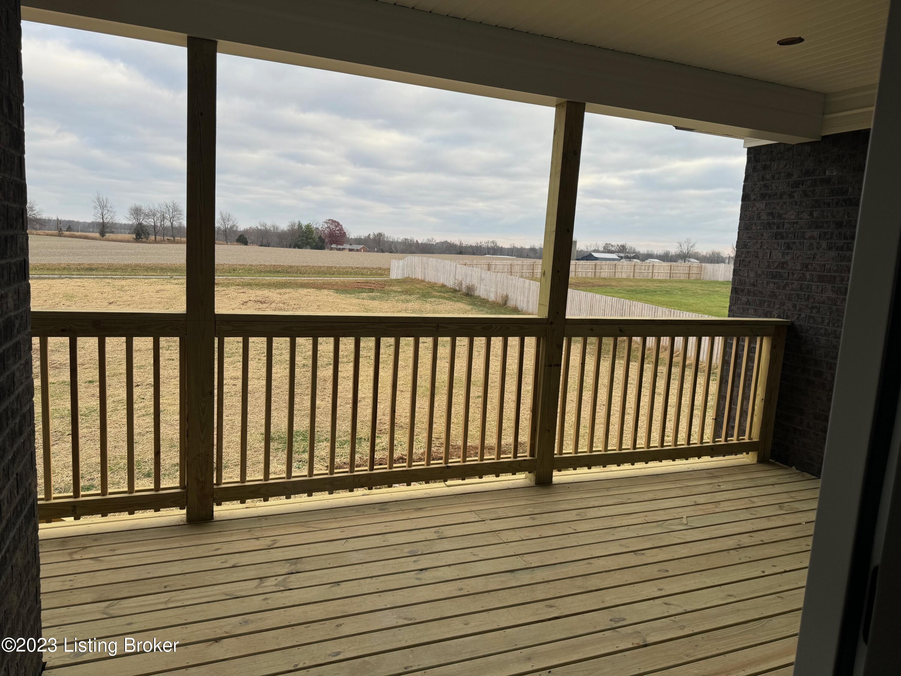128 Millwood Way Property Photo 13