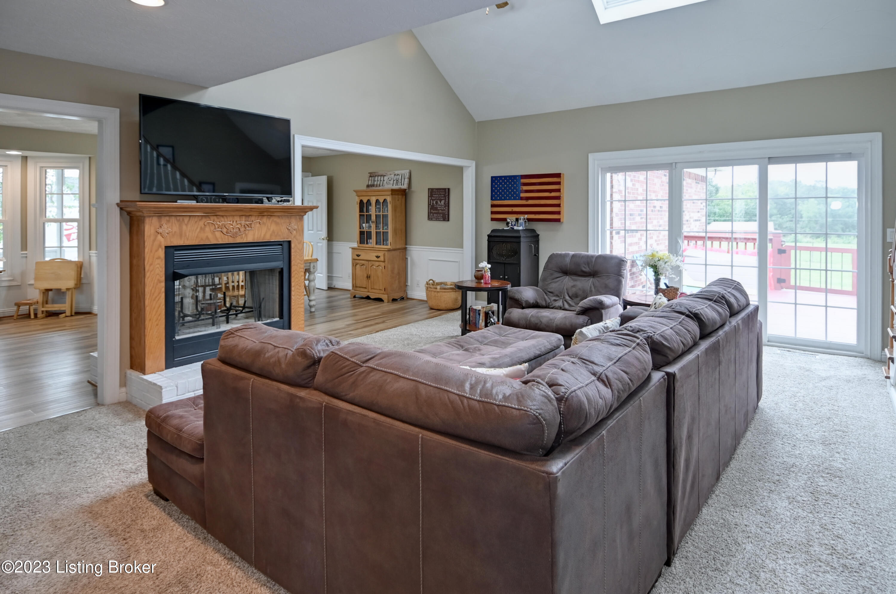 451 Millers Crossing Property Photo 12