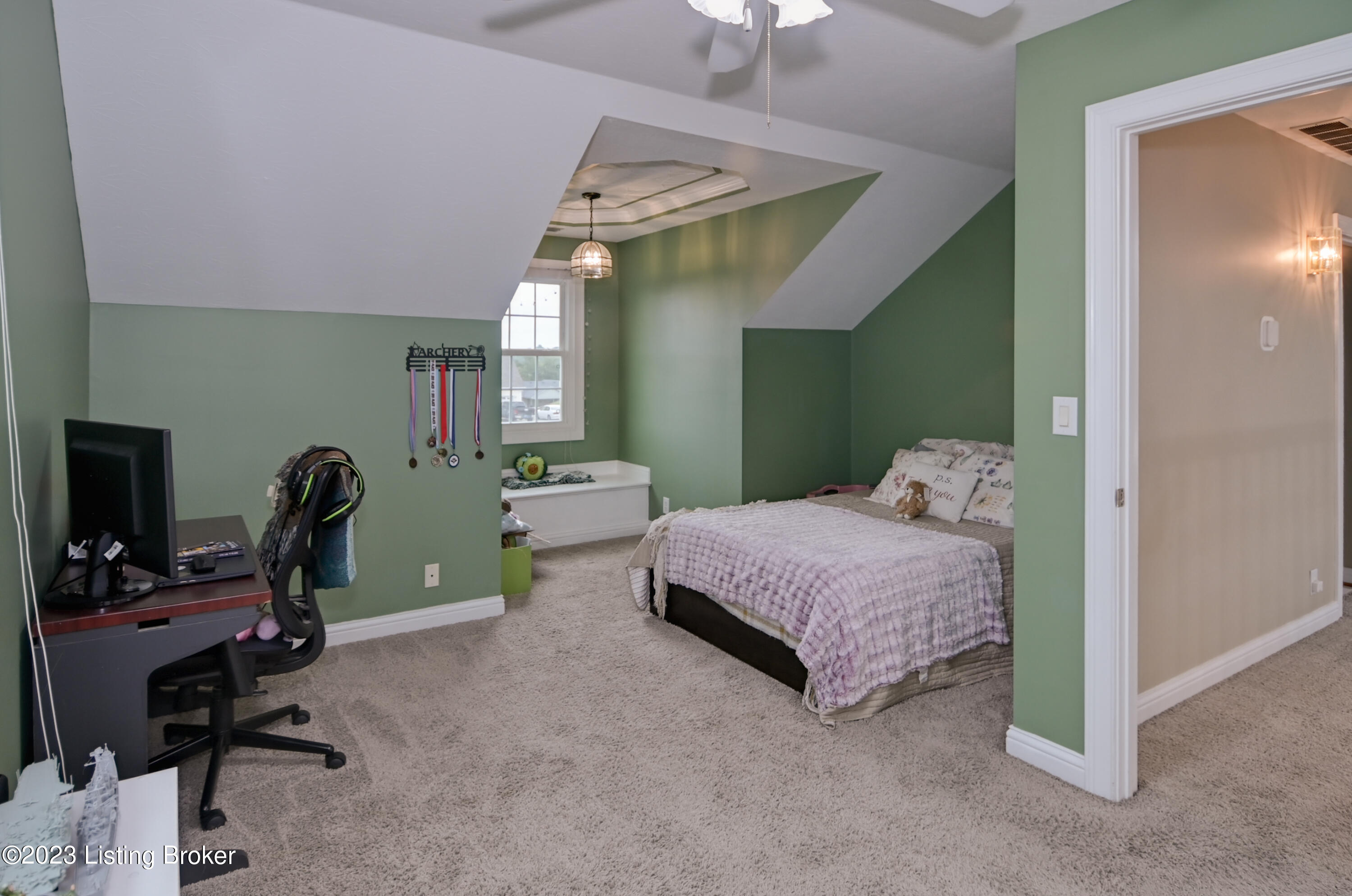 451 Millers Crossing Property Photo 33
