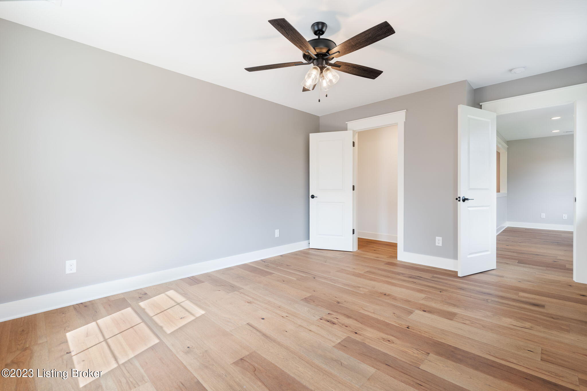 1010 Rowan Creek Dr Property Photo 15