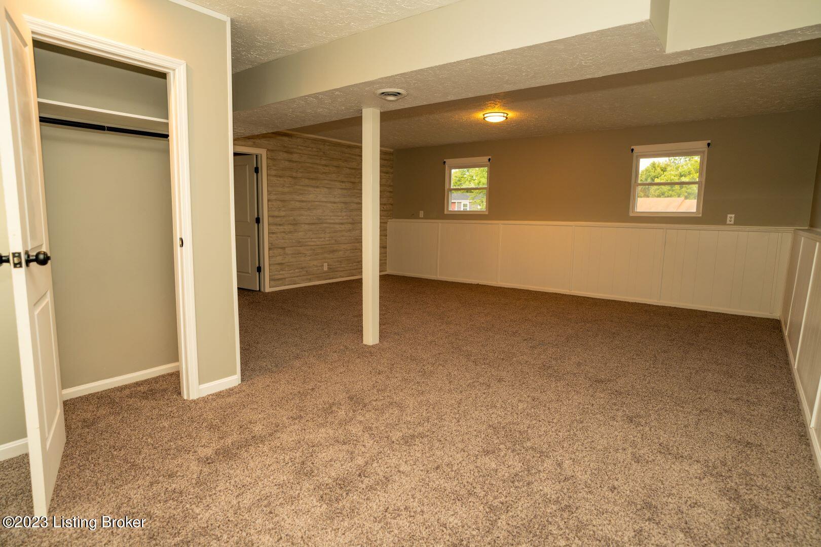 131 Meadowlake Dr Property Photo 36