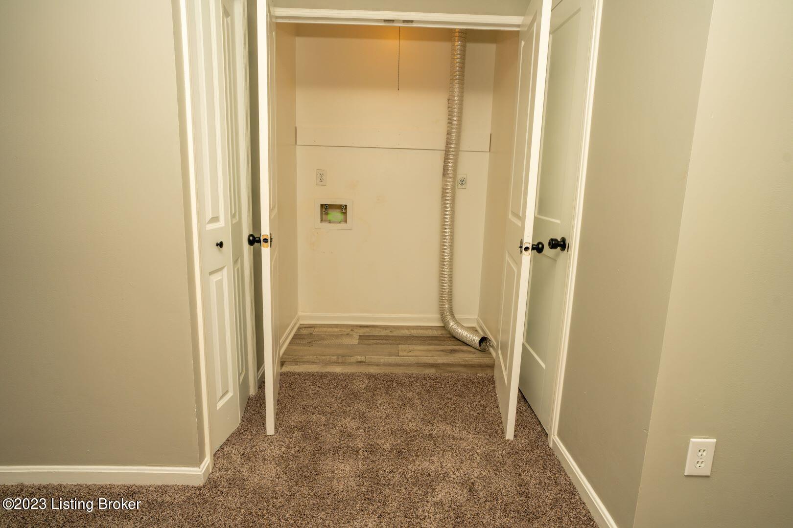 131 Meadowlake Dr Property Photo 37