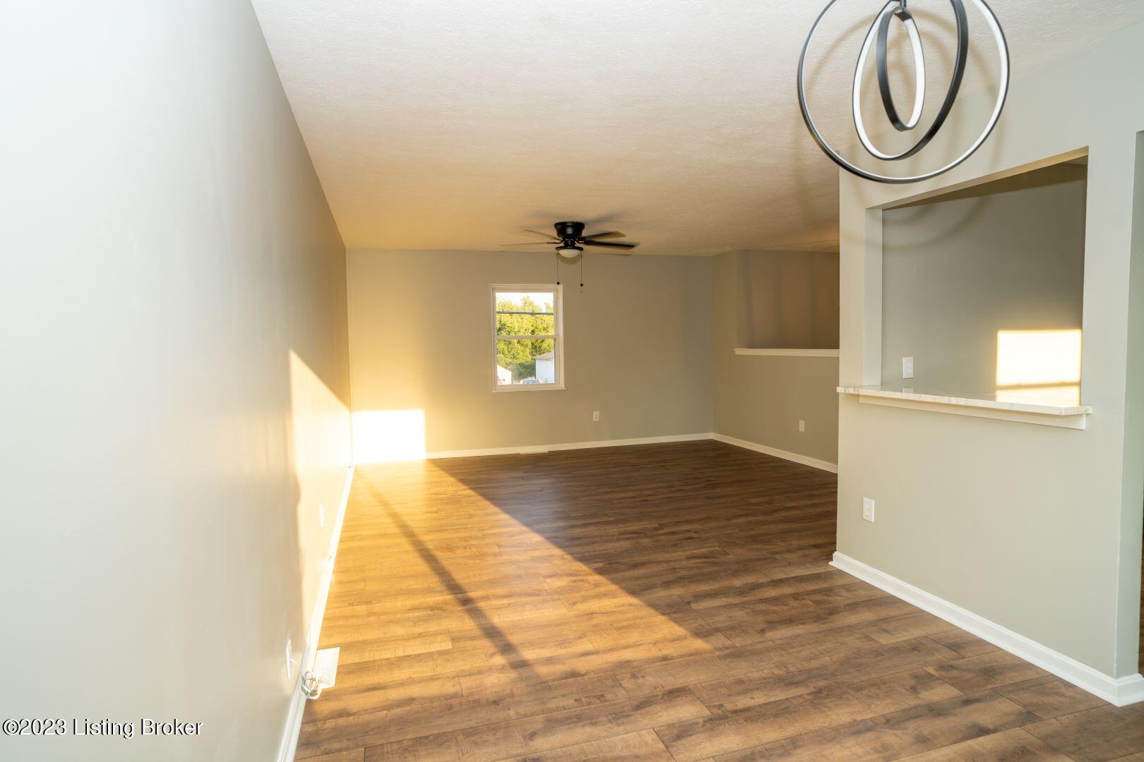 131 Meadowlake Dr Property Photo 40