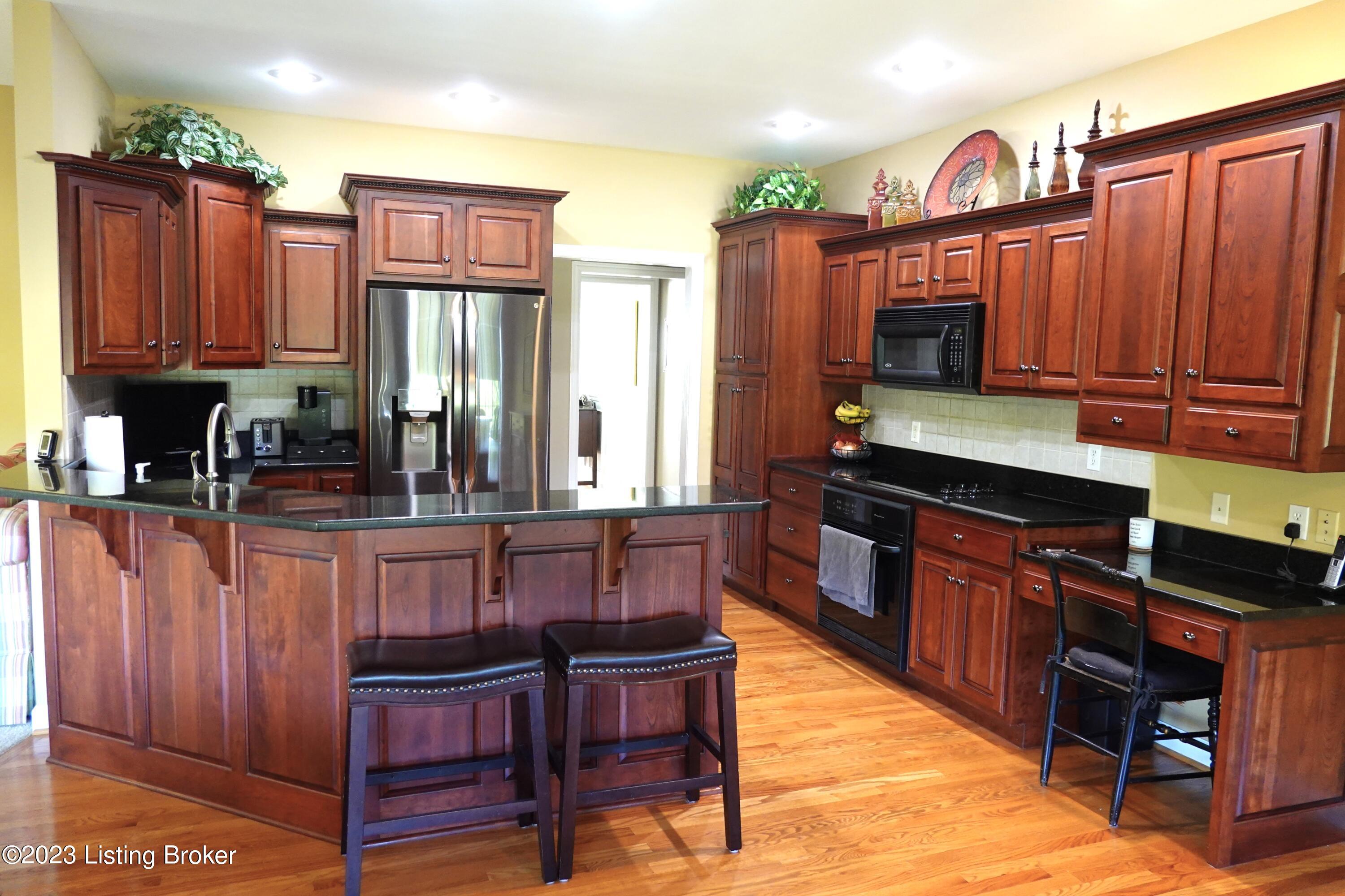 1106 Metalwood Dr Property Photo 16