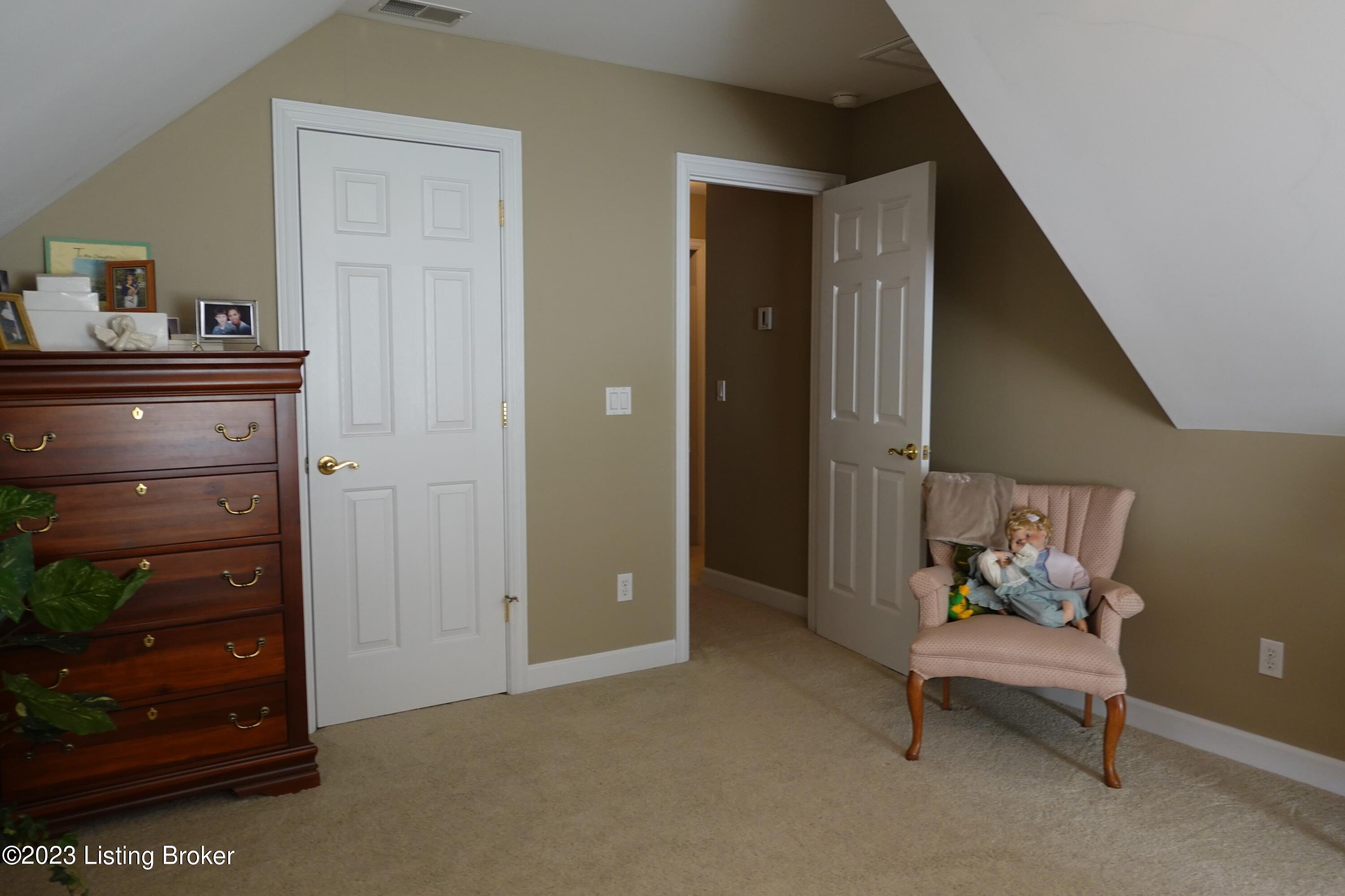 1106 Metalwood Dr Property Photo 36