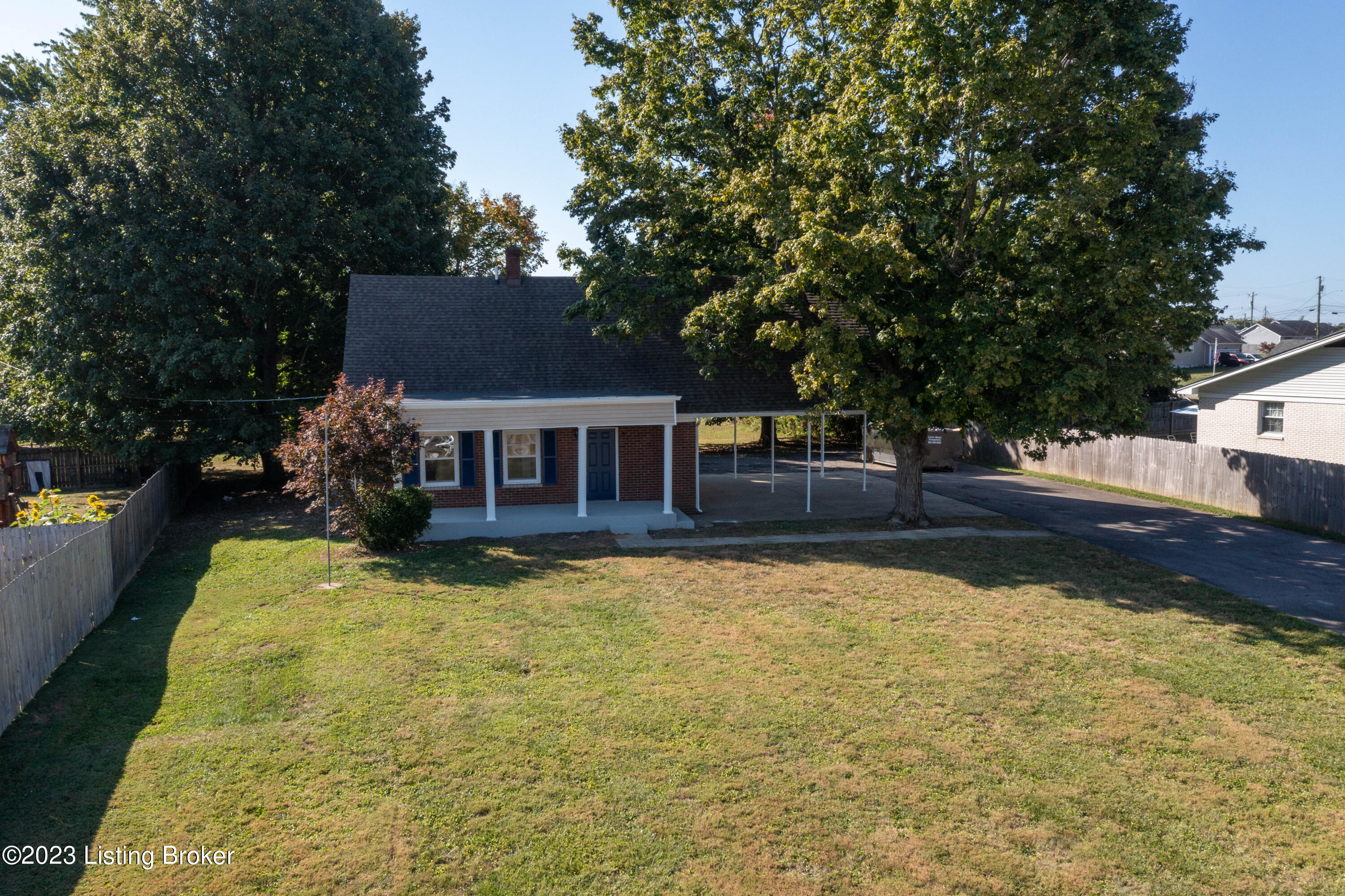 362 Crocus Dr Property Photo 47