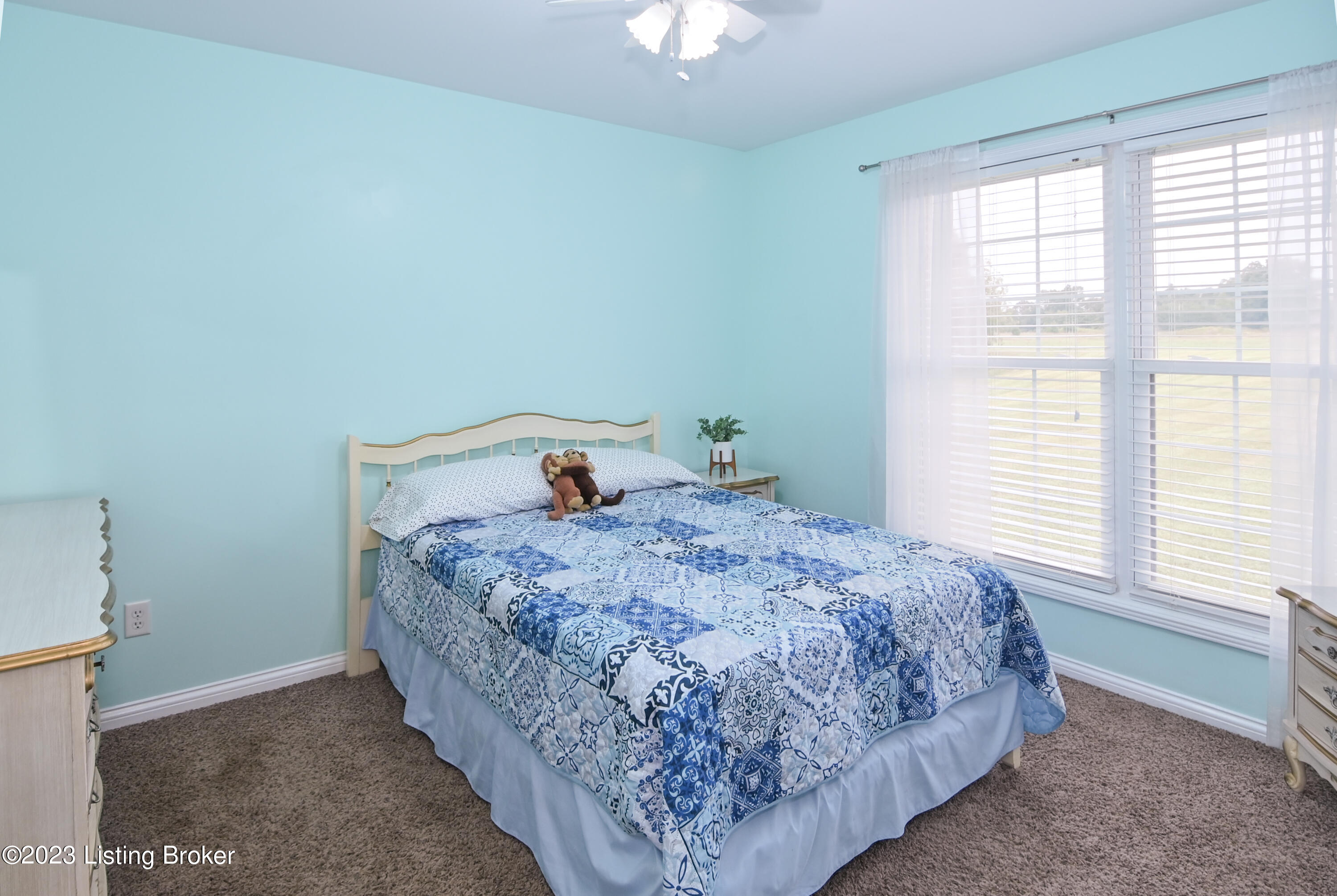 1054 Woodsdale Farm Dr Property Photo 29