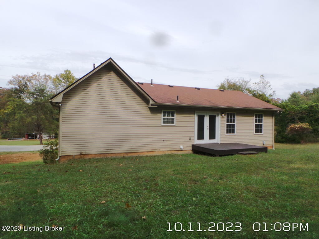 294 Eubank Ln Property Photo 4