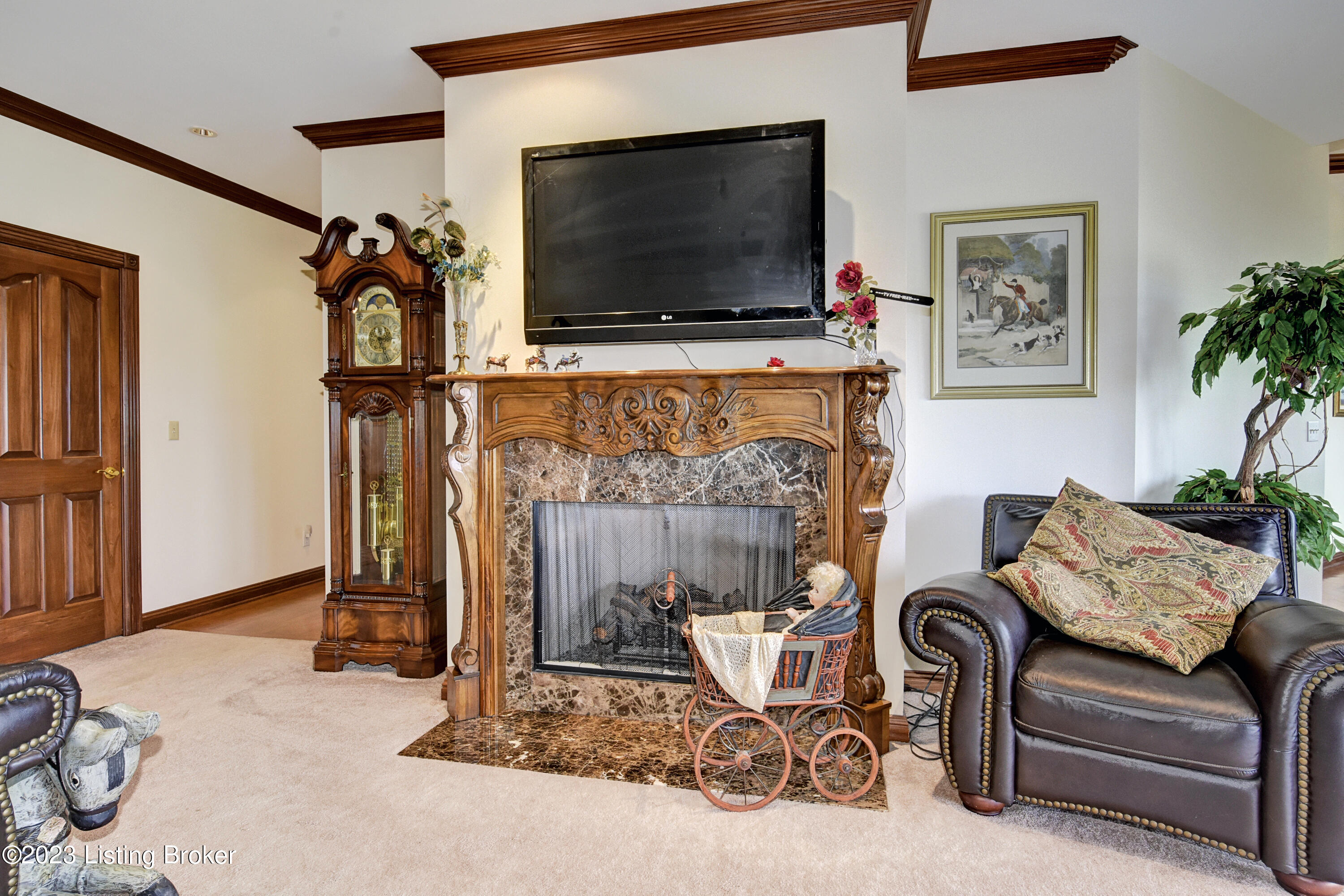 5055 Bloomfield Rd Property Photo 8