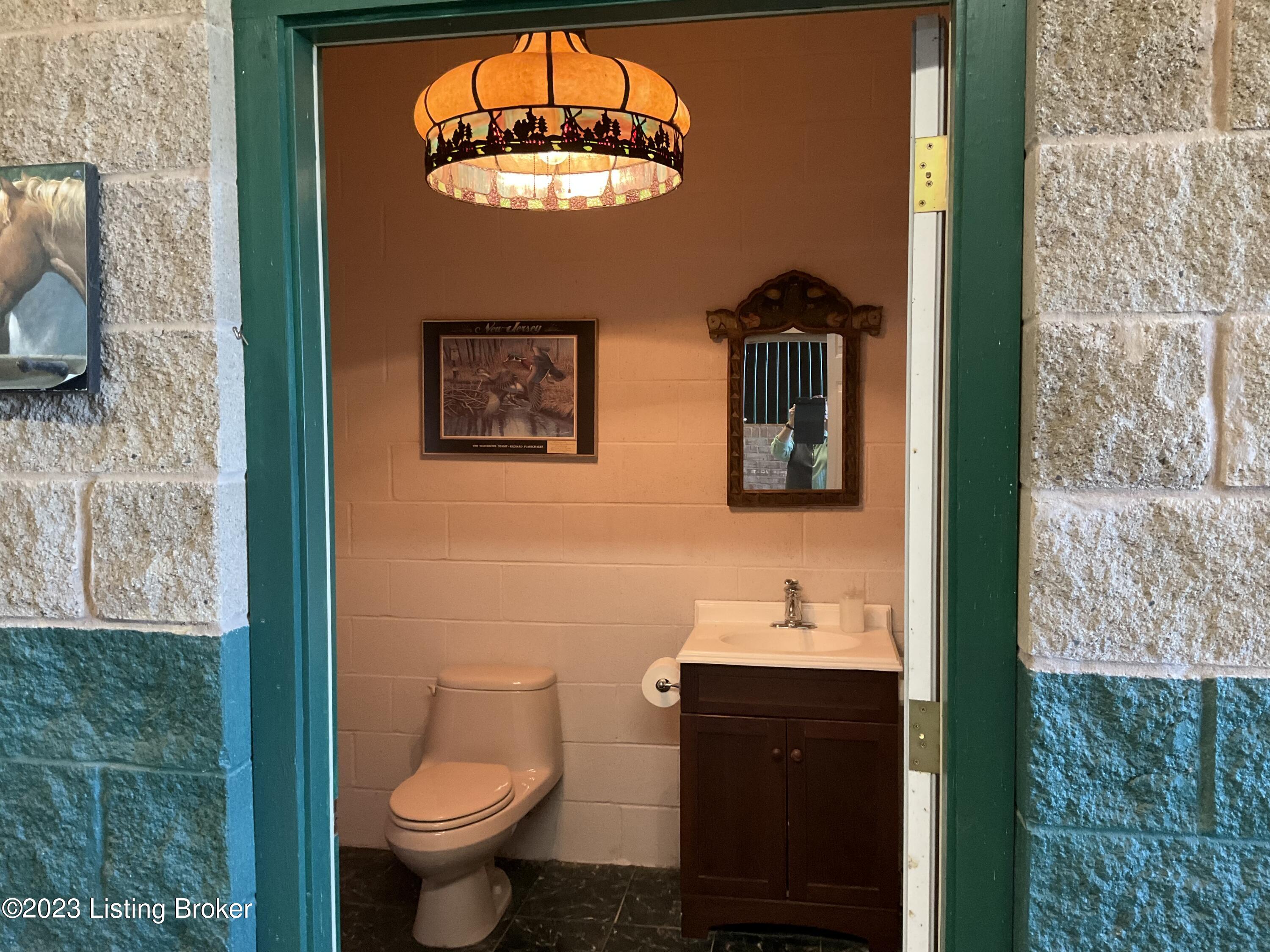 5055 Bloomfield Rd Property Photo 61