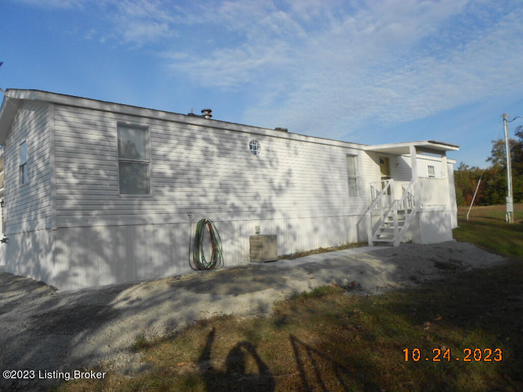 702 Eddie Miles Rd Property Photo