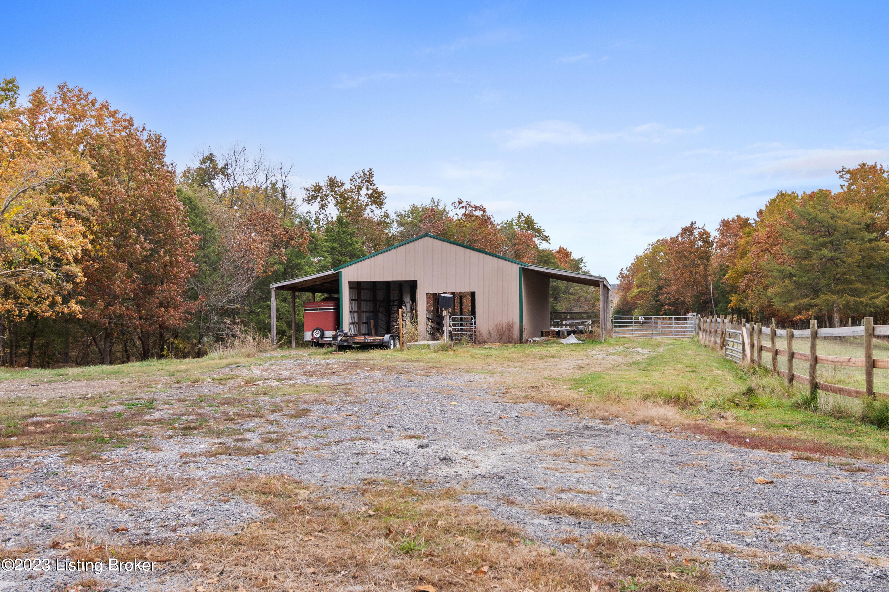 2824 W Hwy 44 Property Photo 58