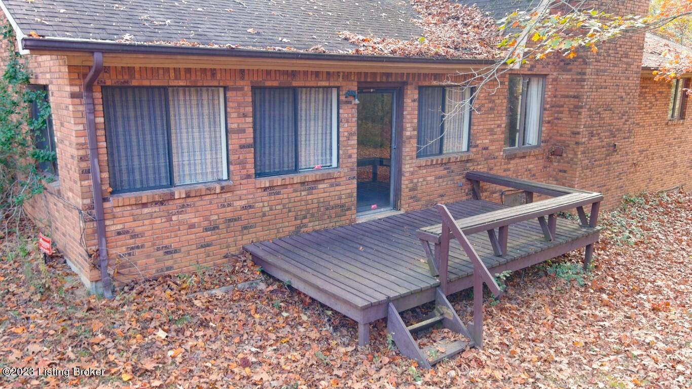 1213 N Logsdon Pkwy Property Photo 7