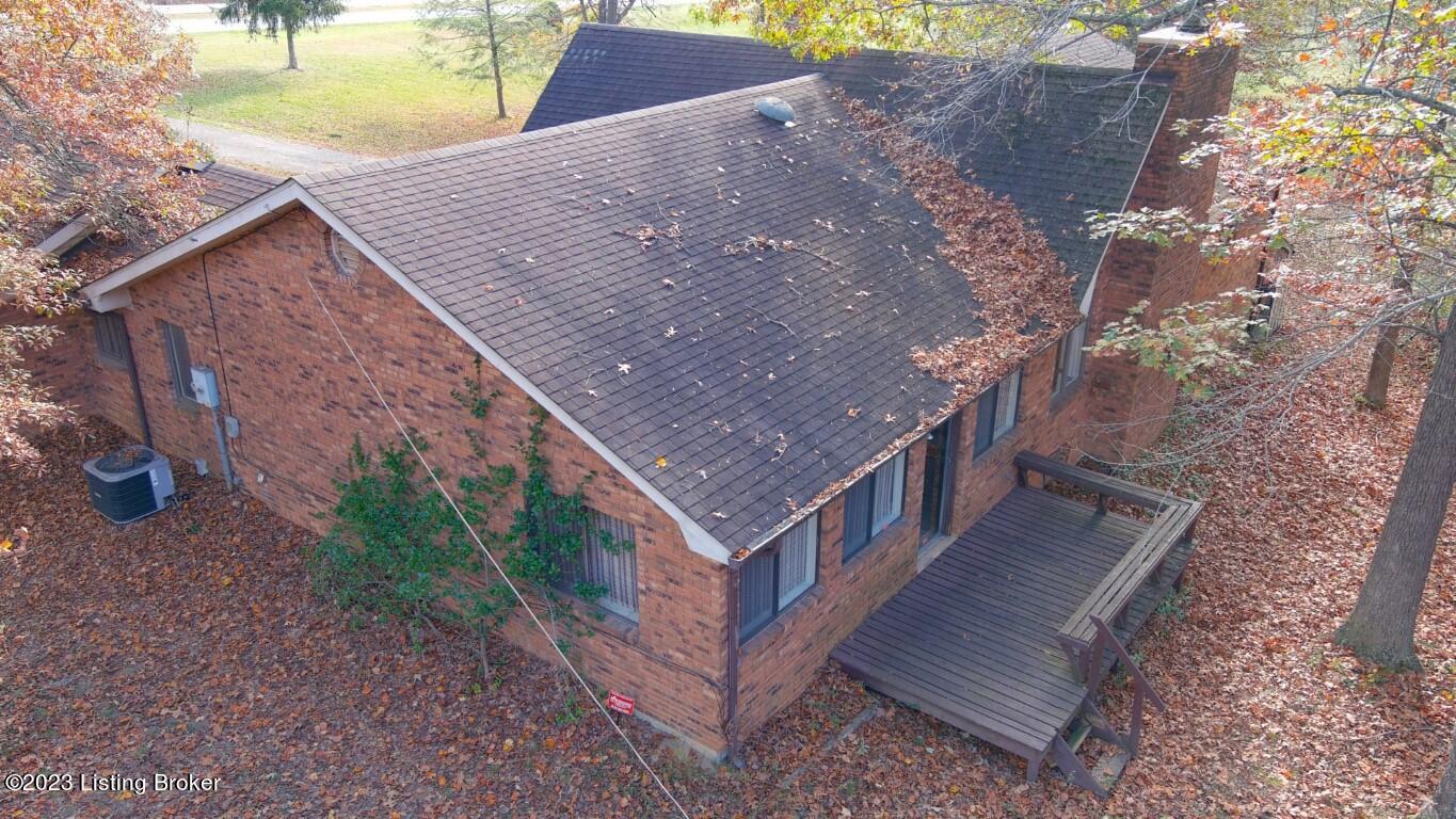 1213 N Logsdon Pkwy Property Photo 8