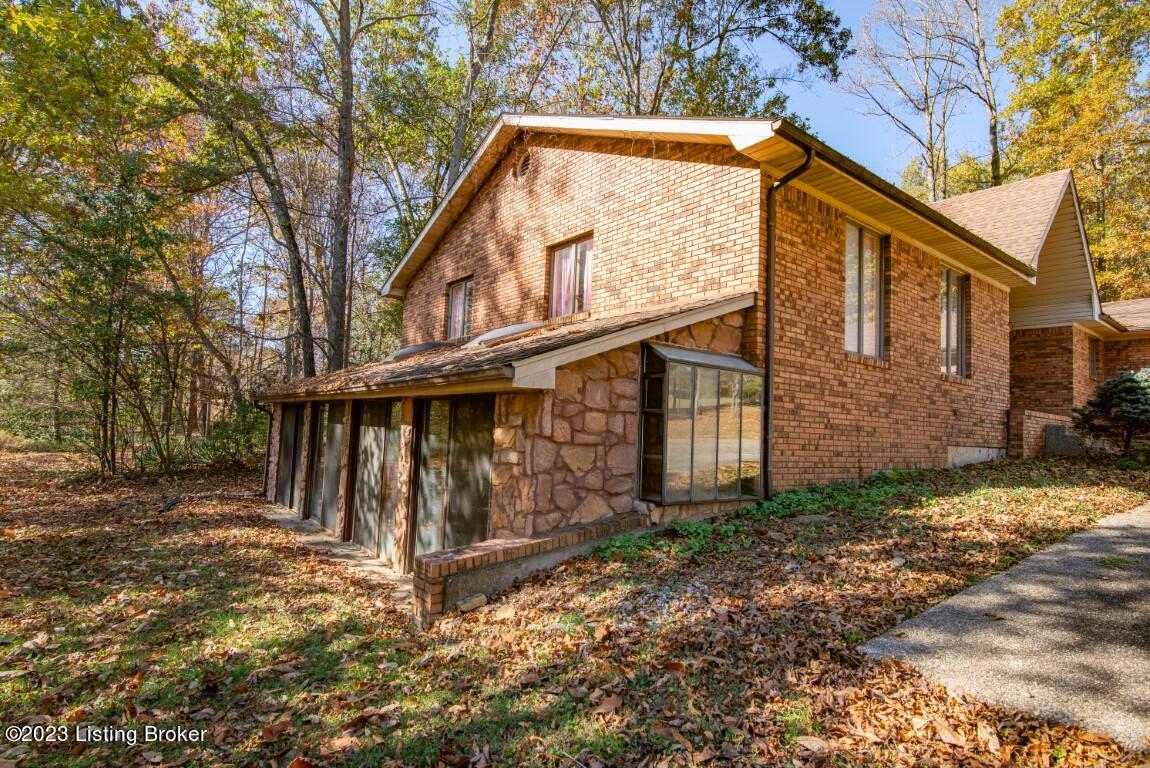 1213 N Logsdon Pkwy Property Photo 15