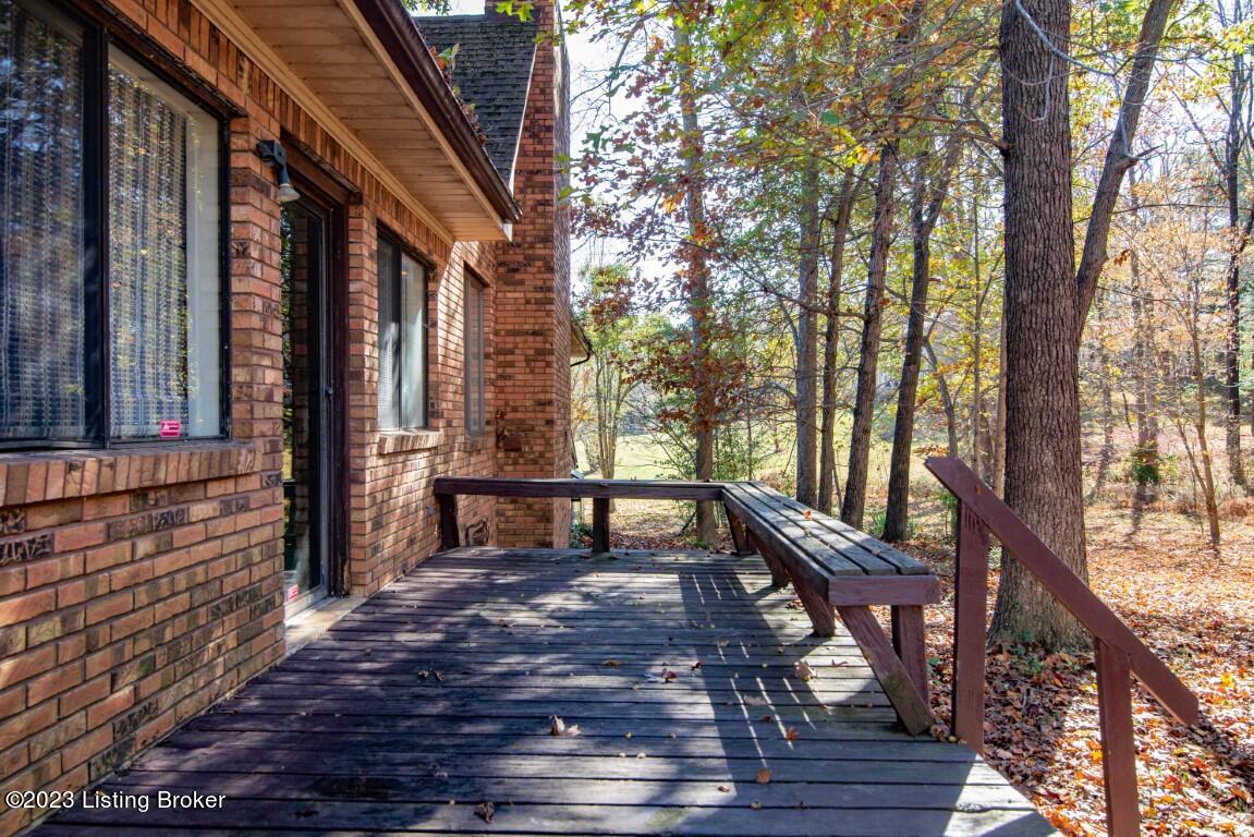 1213 N Logsdon Pkwy Property Photo 20
