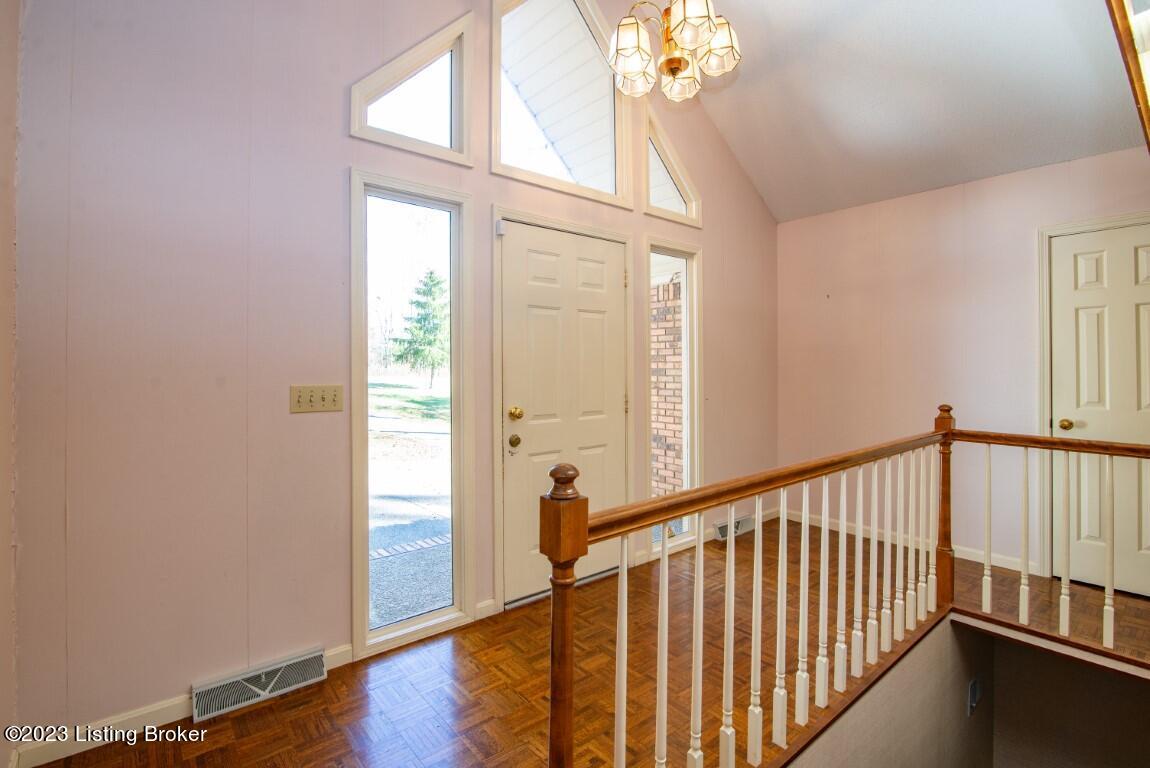 1213 N Logsdon Pkwy Property Photo 27