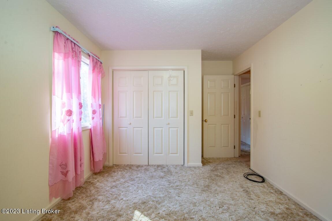 1213 N Logsdon Pkwy Property Photo 52