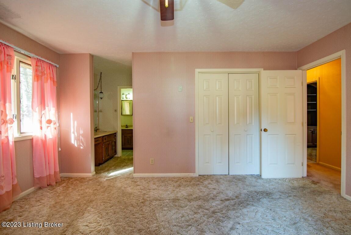 1213 N Logsdon Pkwy Property Photo 55