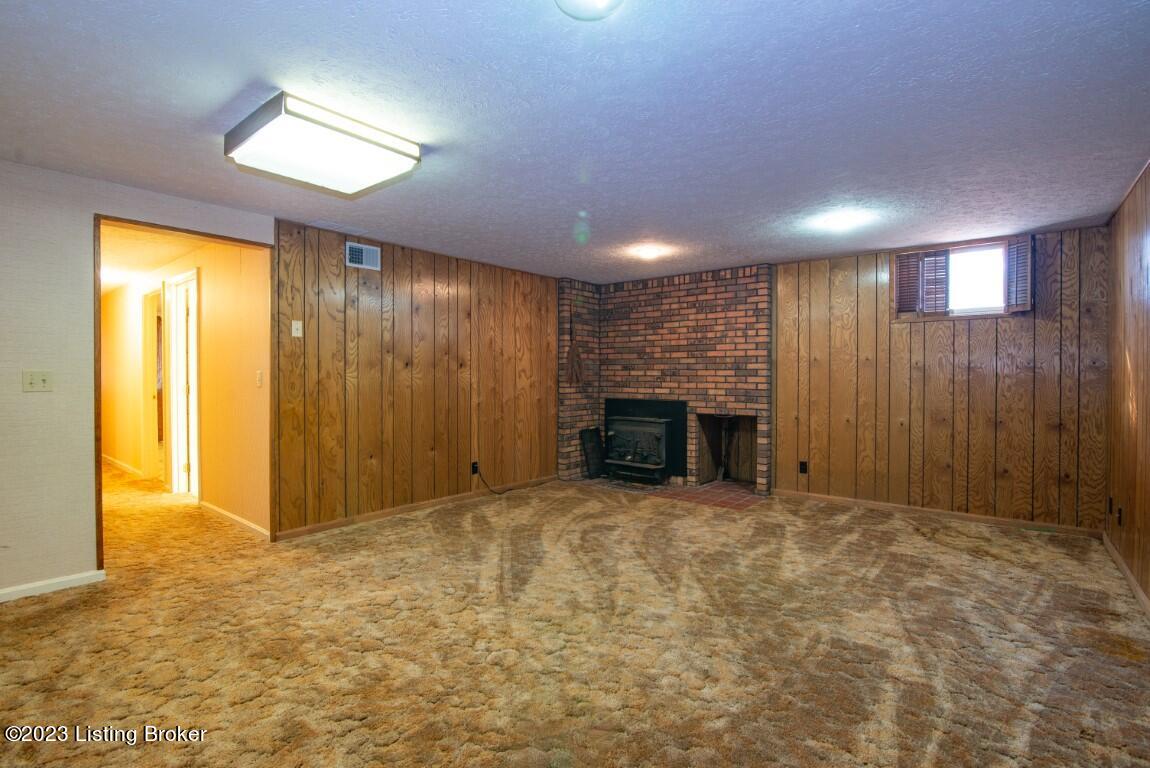 1213 N Logsdon Pkwy Property Photo 61