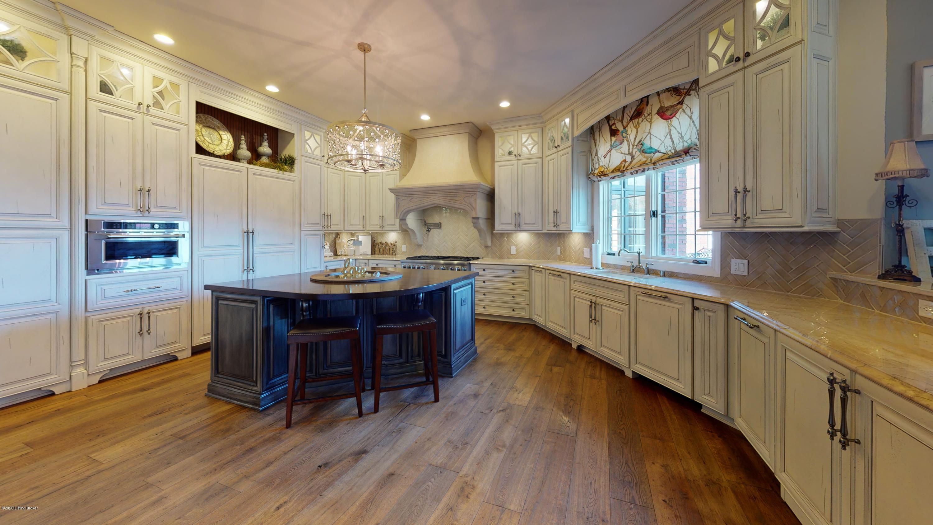 7626 Heavens Estates Way Property Photo 19