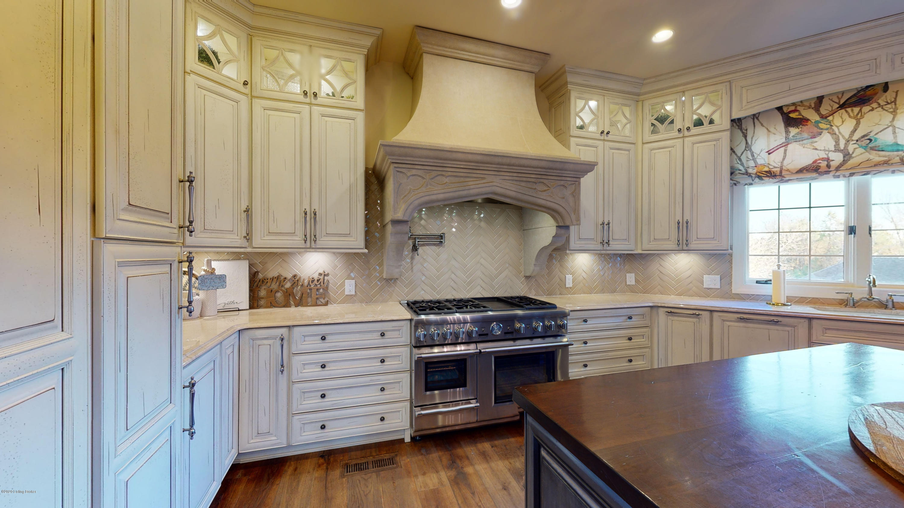 7626 Heavens Estates Way Property Photo 83