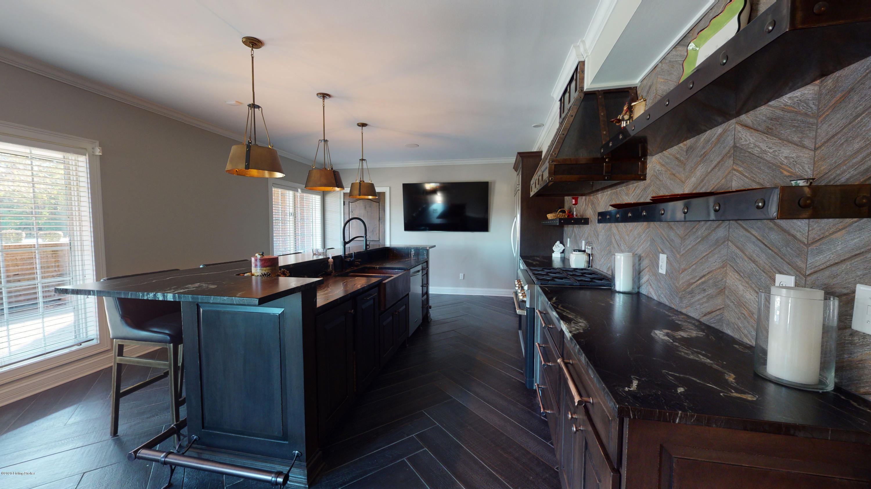 7626 Heavens Estates Way Property Photo 90
