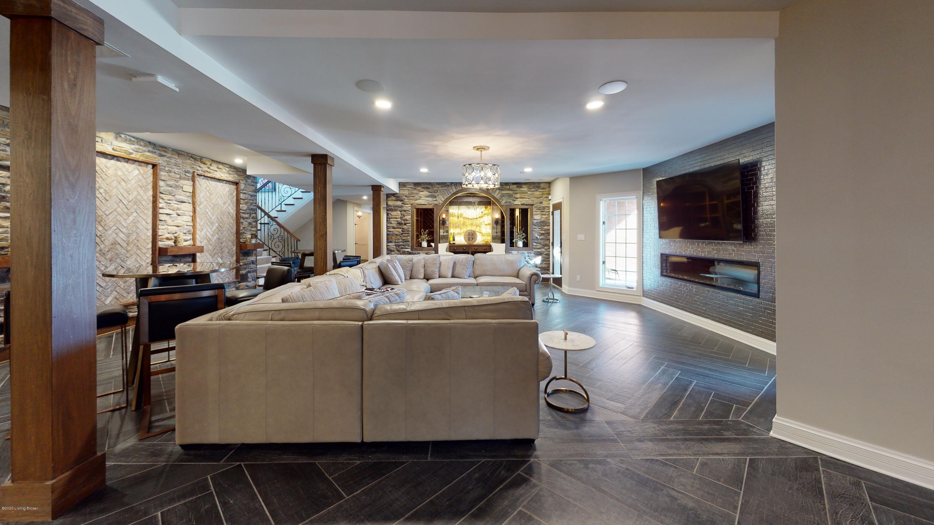 7626 Heavens Estates Way Property Photo 112