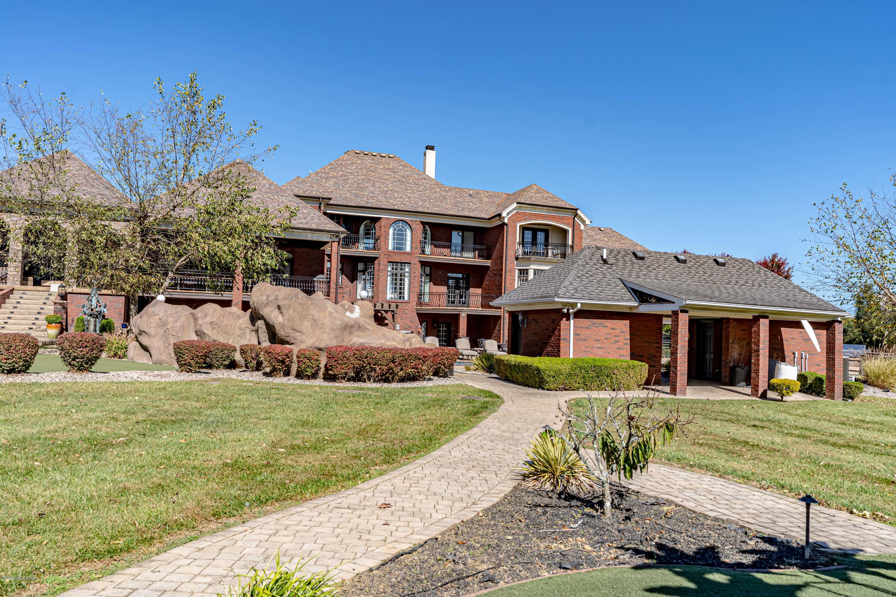 7626 Heavens Estates Way Property Photo 152