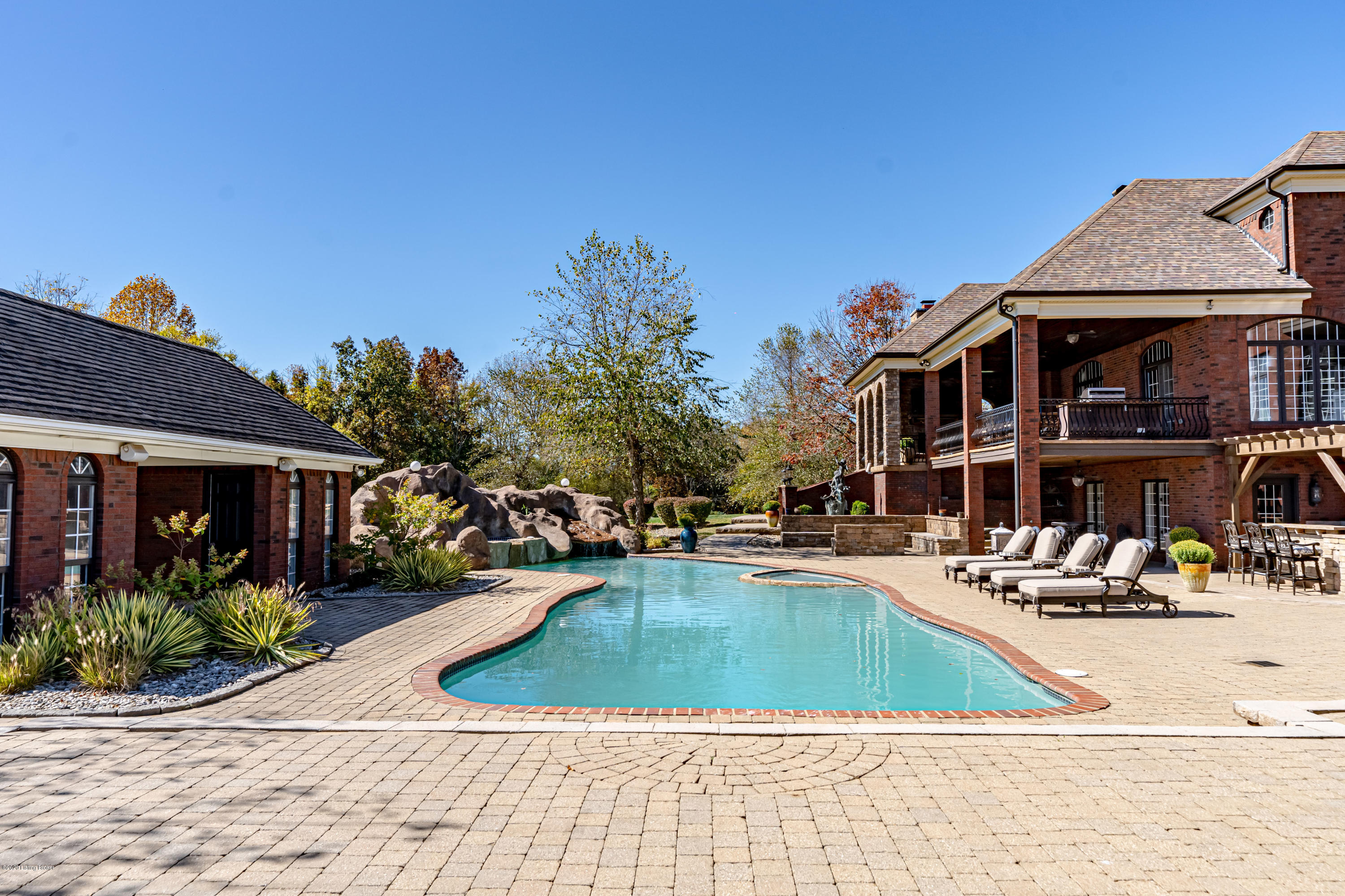 7626 Heavens Estates Way Property Photo 156
