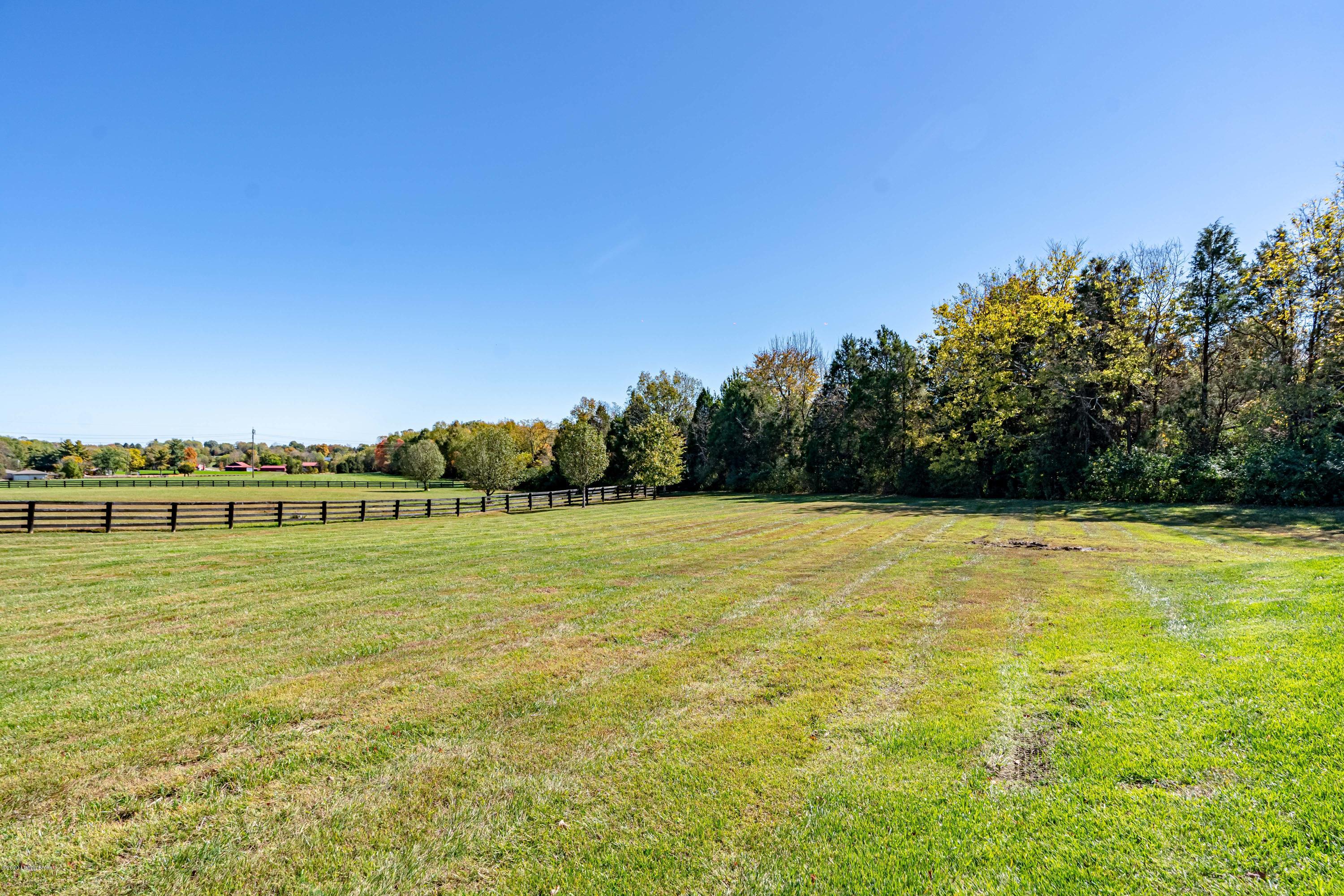 7626 Heavens Estates Way Property Photo 171