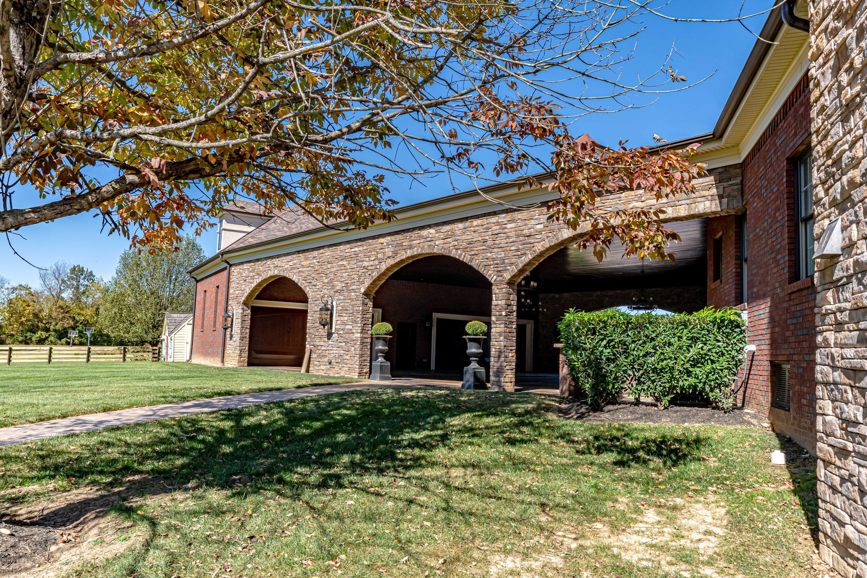 7626 Heavens Estates Way Property Photo 181