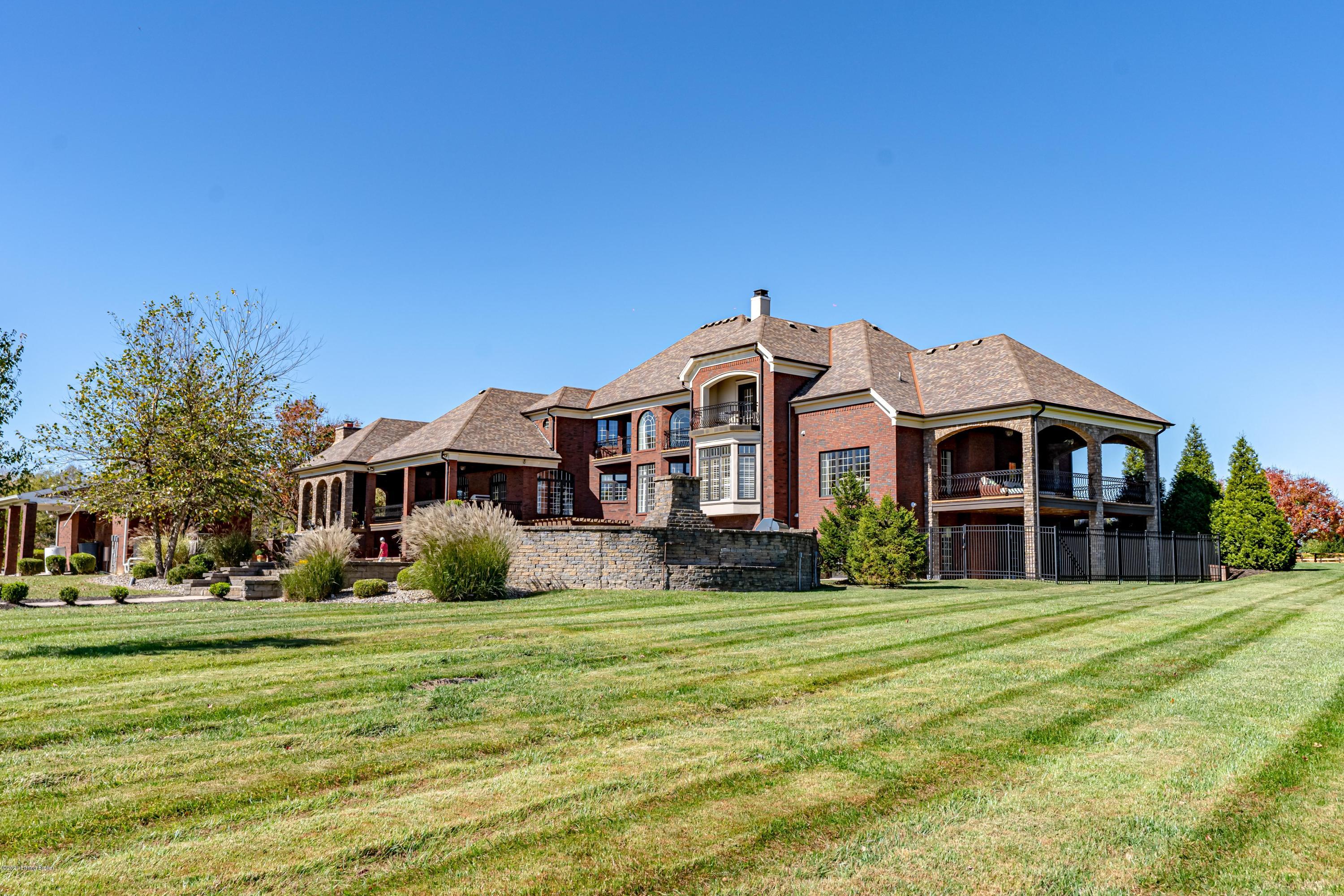 7626 Heavens Estates Way Property Photo 190