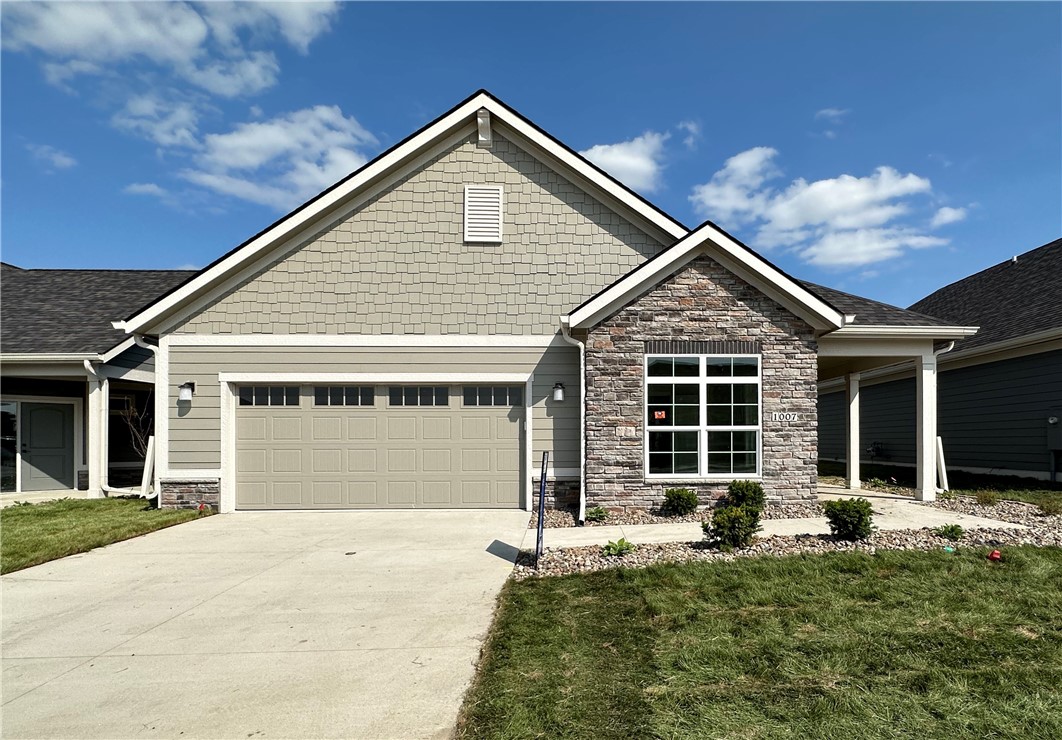 1007 Nw Creekside Drive Property Photo