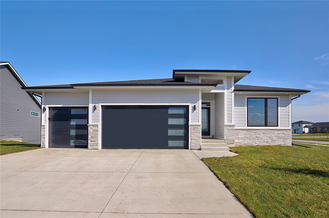 505 Nw Mosaic Avenue Property Photo