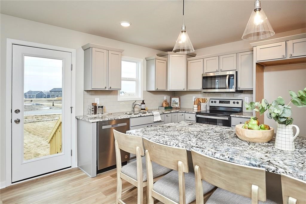 502 7th Street Ne Property Photo 8