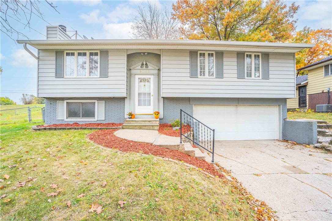 9183 Woodmayr Drive Property Photo
