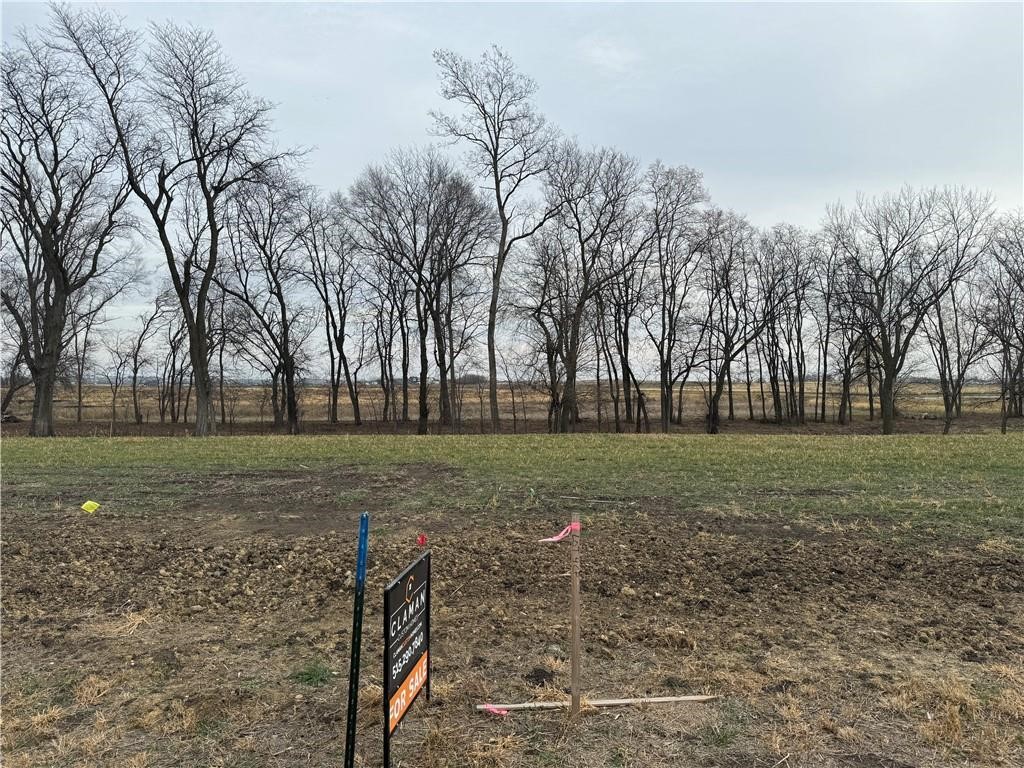5317 173rd Street Property Photo 2