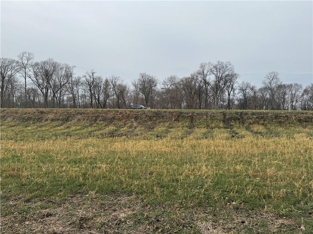 5317 173rd Street Property Photo 3