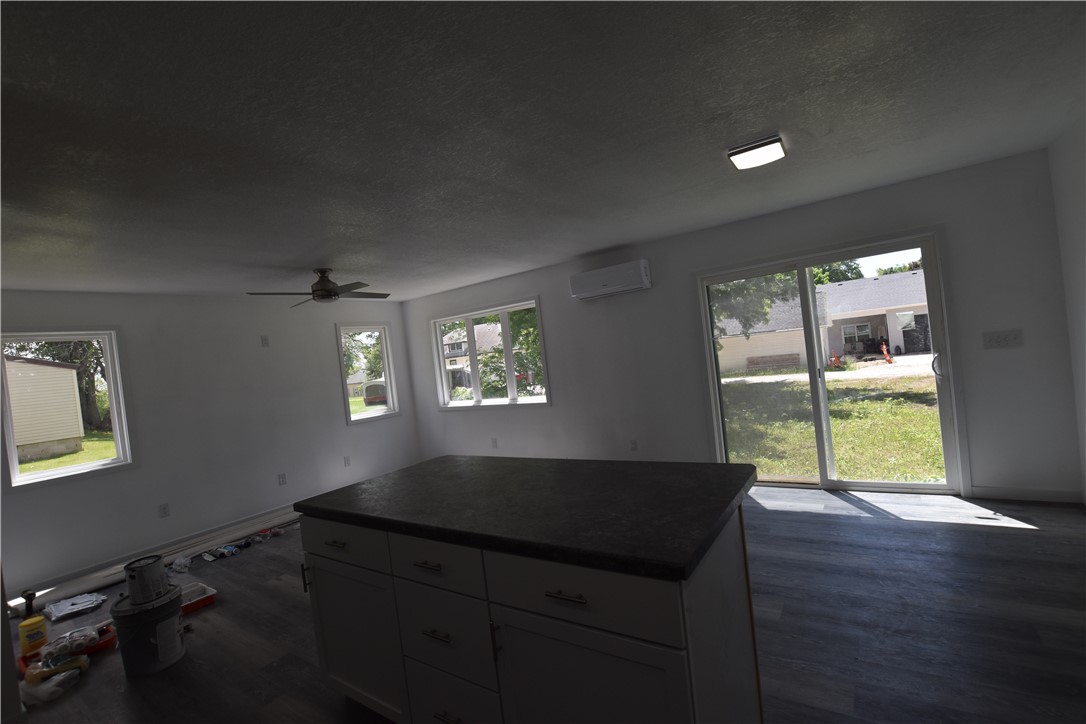 215 8th Street Property Photo 10