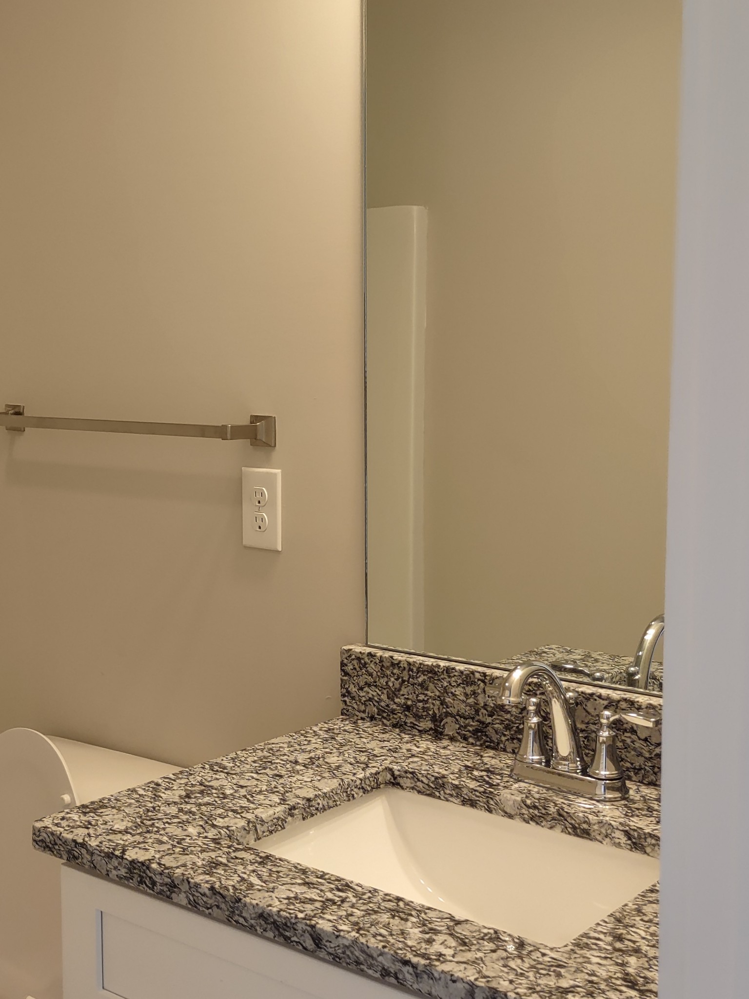 1021 Wells Way Property Photo 8