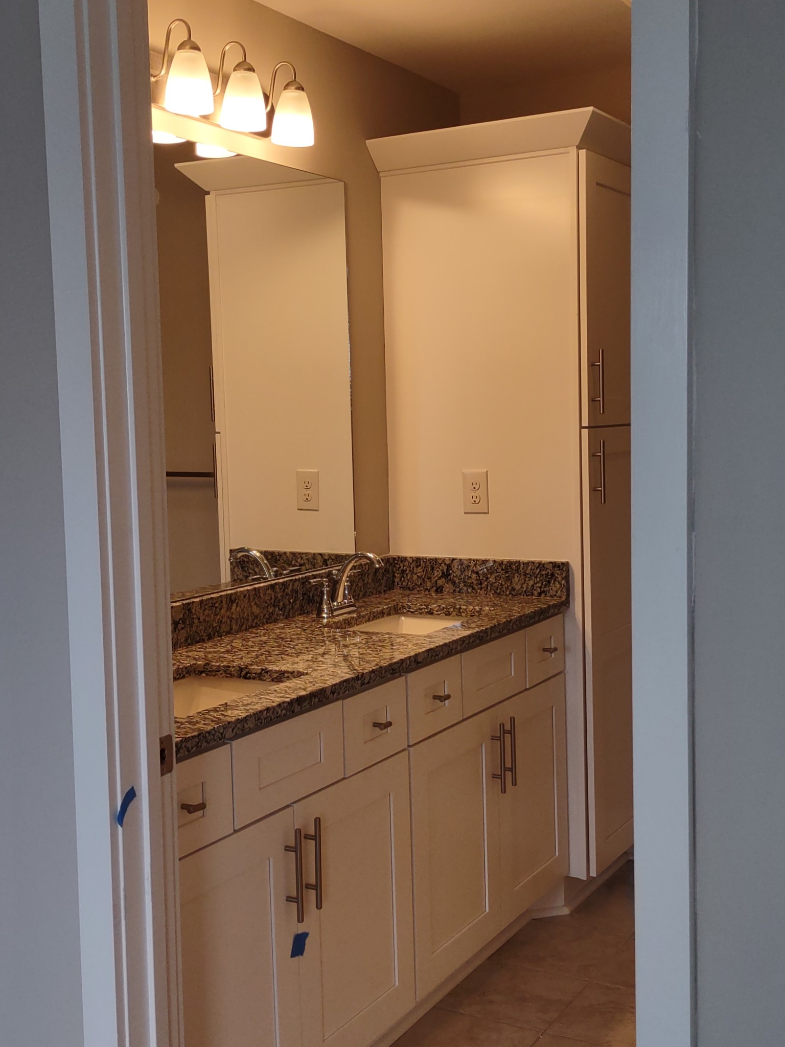 1021 Wells Way Property Photo 14