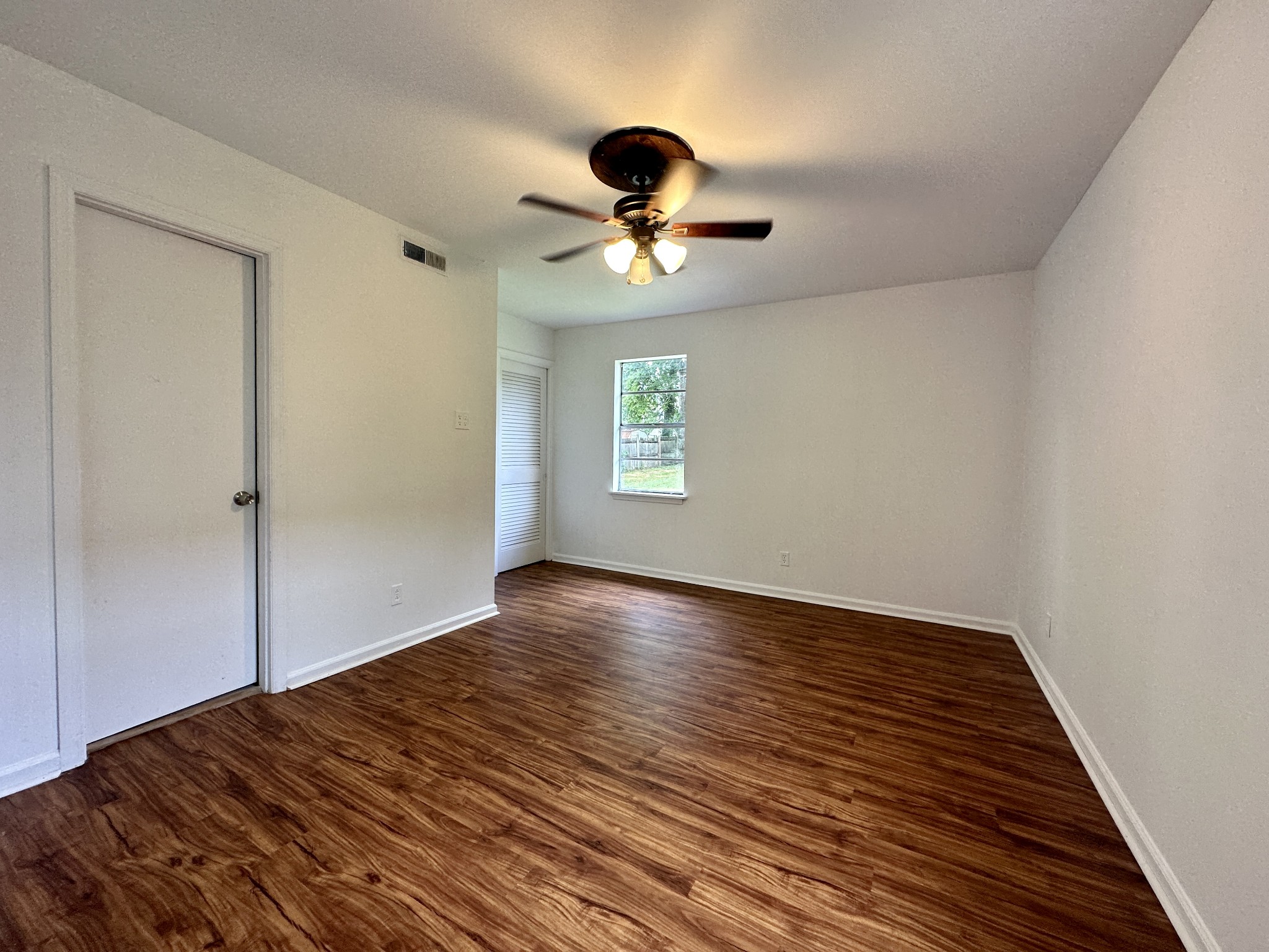 4208 Murphy Rd Property Photo 8