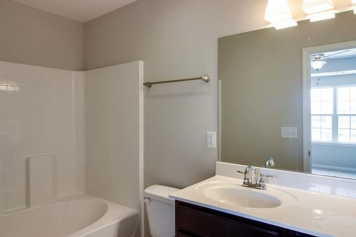 6625 Hanworth Trce Property Photo 8
