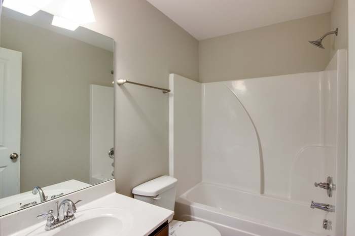 6625 Hanworth Trce Property Photo 13