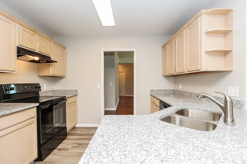 6532 Arvington Way Property Photo 6